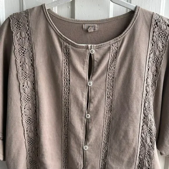 Aerie Airy Crochet Lace Trim Button Front Cardigan Top – Taupe | M - Picture 4 of 9